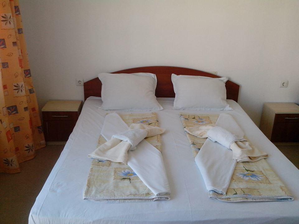 Galina Guest House Obzor Ngoại thất bức ảnh