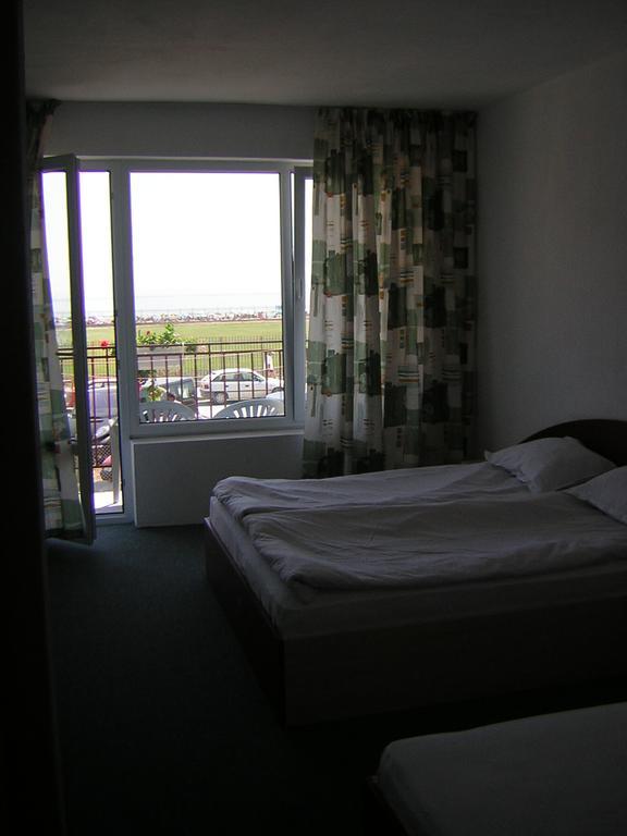 Galina Guest House Obzor Phòng bức ảnh